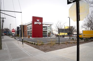 bay-street-triangle-8